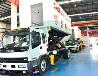 ディーゼルケータリングト​​ラック