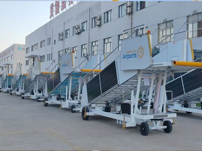 Udrevne h&aring;nddrevne passasjertrapper