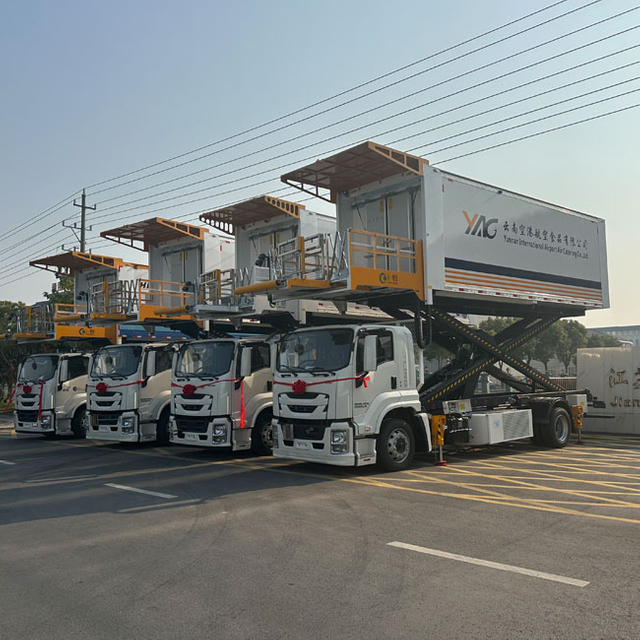 Havaalanı catering highloader