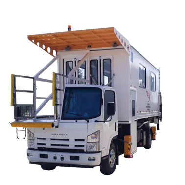 Летищен амбулатор (дизелово полузадвижване)