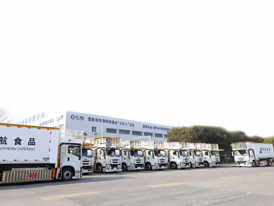 Tianyi GSE zaslala z&aacute;kazn&iacute;kovi China Southern Airlines elektrick&eacute; letištn&iacute; cateringov&eacute; n&aacute;kladn&iacute; vozy a dieselov&eacute; leteck&eacute; cateringov&eacute; n&aacute;kladn&iacute; vozy